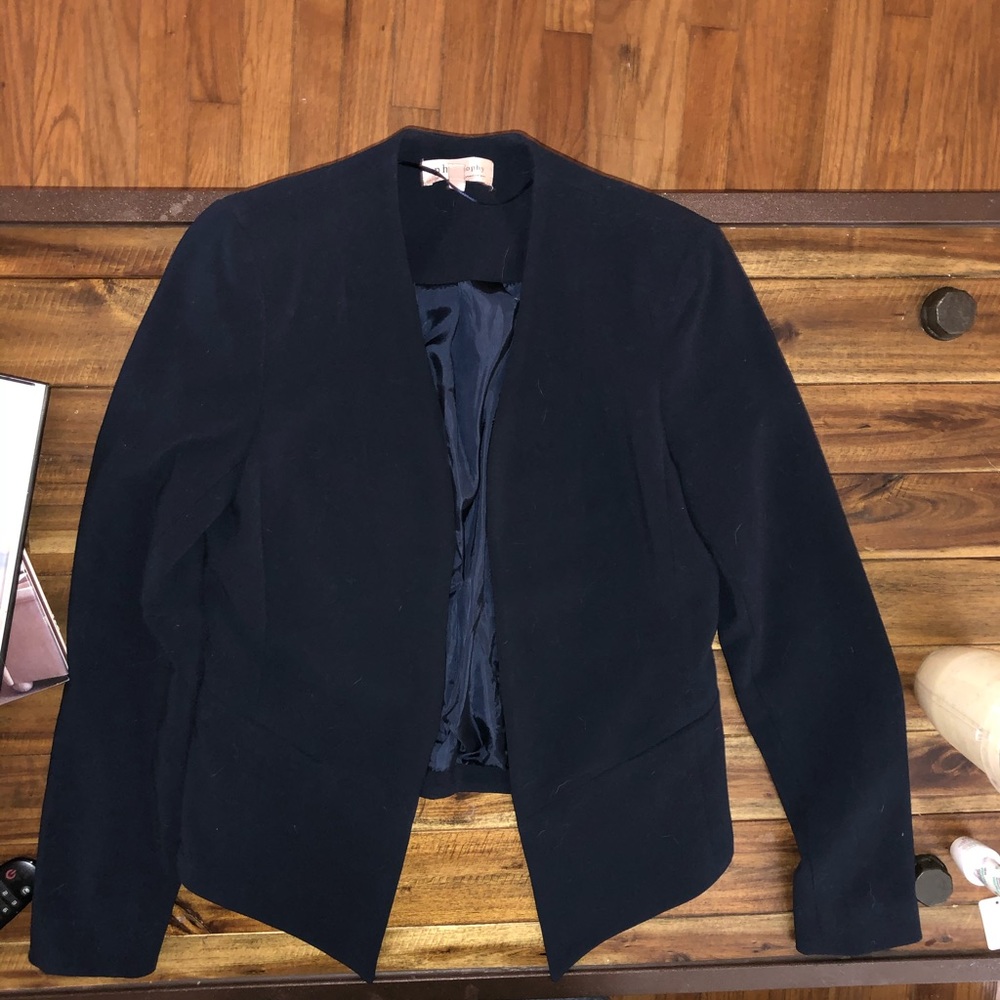 Small navy blazer (perfect piece for layering!)